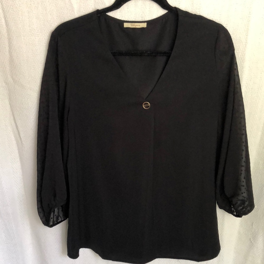 Long sleeve black blouse